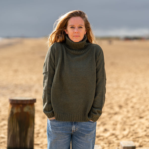 COLLEN & CLARE Zuri Cotton Roll Neck in Dark Olive