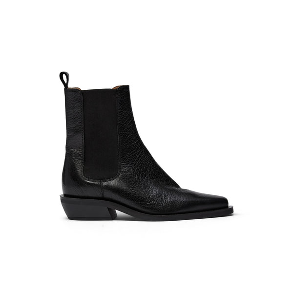 PAVEMENT PAAlmira Buffalo Leather Boots in Black