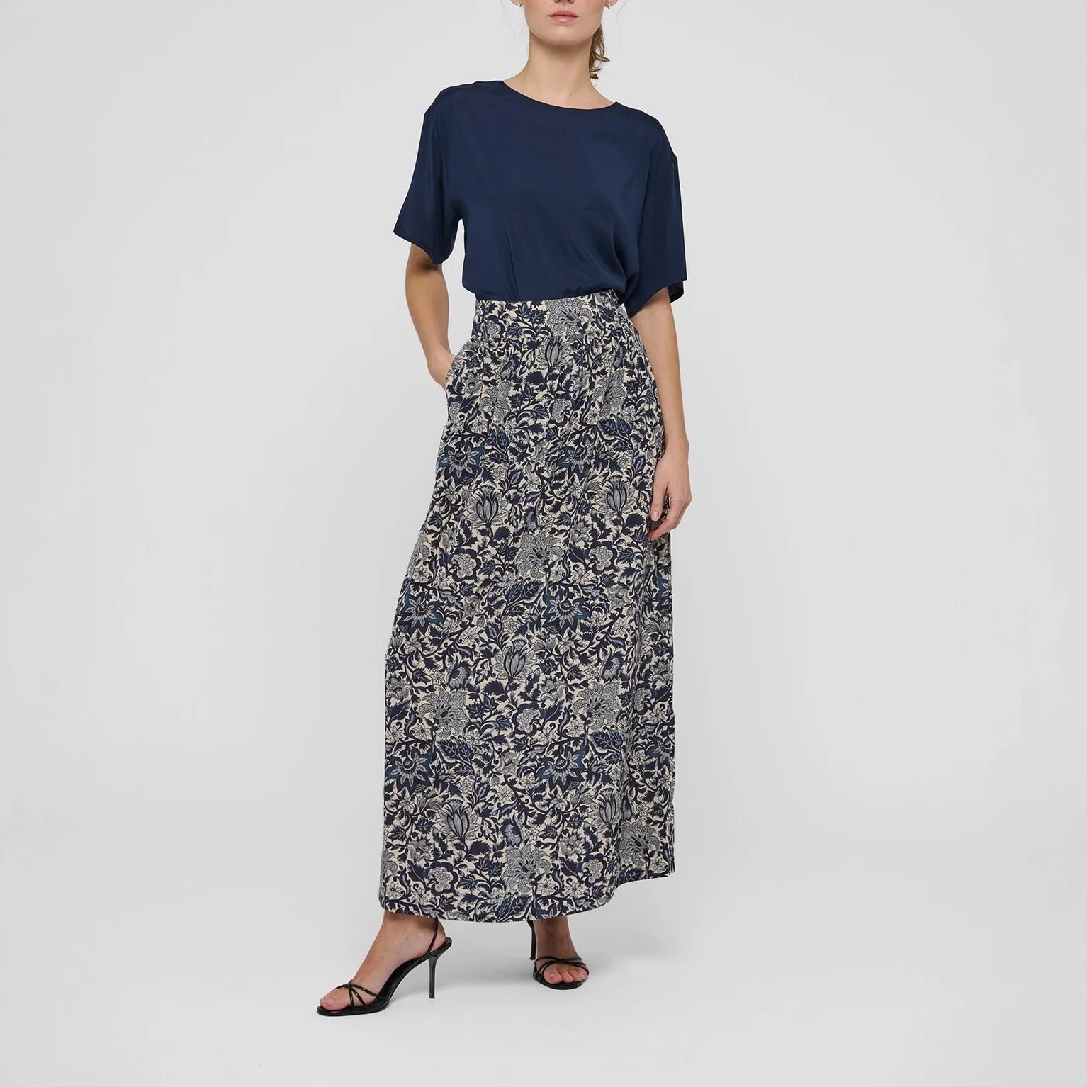 DEA KUDIBAL CelinaDEA Silk Skirt with Belt Loops in Dentelle Midnight