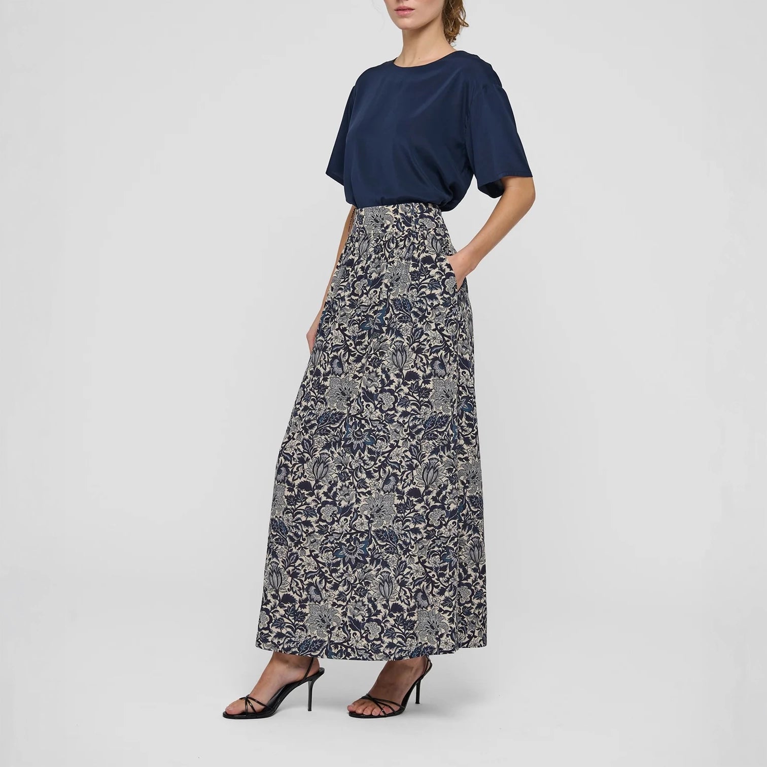 DEA KUDIBAL CelinaDEA Silk Skirt with Belt Loops in Dentelle Midnight