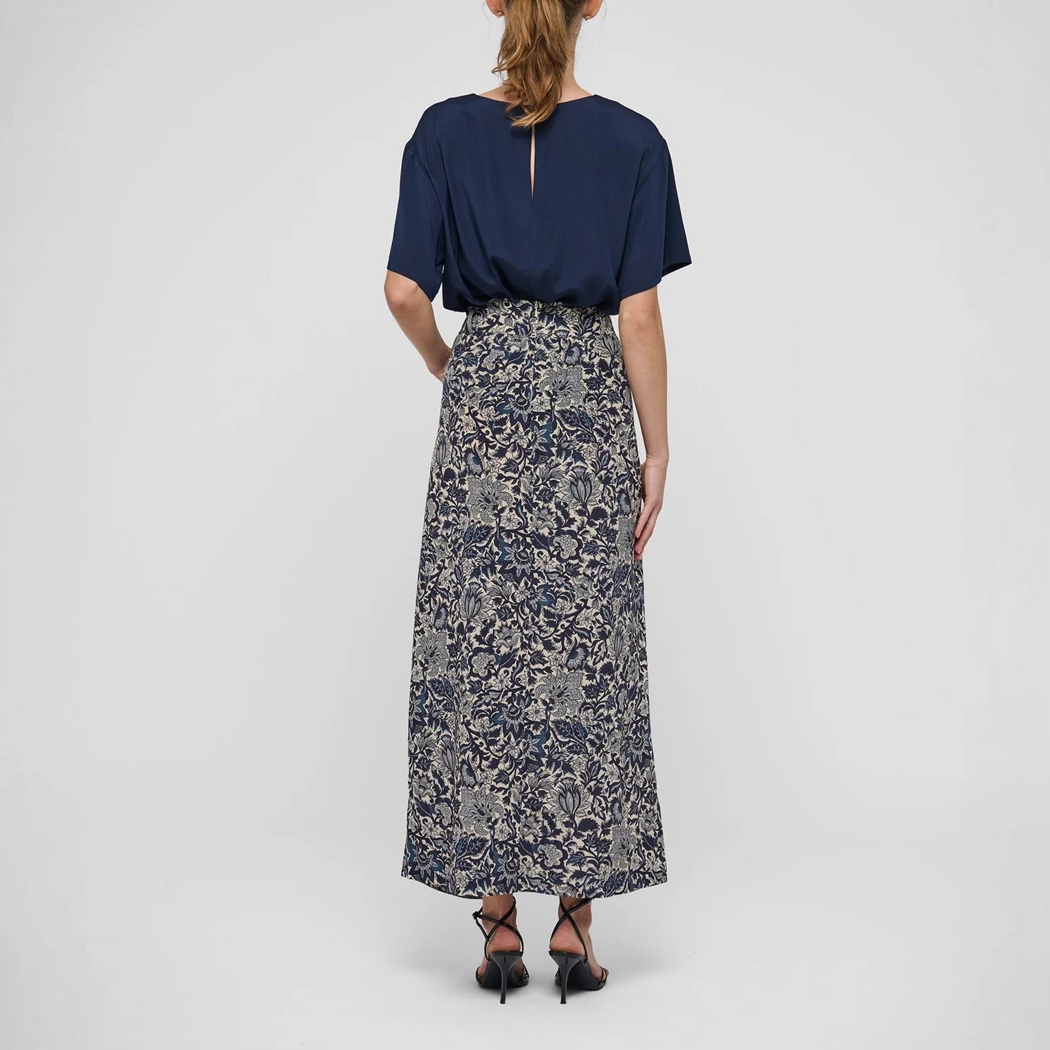 DEA KUDIBAL CelinaDEA Silk Skirt with Belt Loops in Dentelle Midnight
