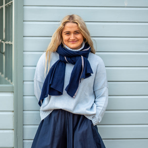 COLLEN & CLARE Contrast Edge Scarf in Navy/Natural