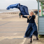 COLLEN & CLARE Contrast Edge Scarf in Navy/Natural