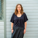 COLLEN & CLARE Nano Linen Short Sleeve Cardigan in Navy