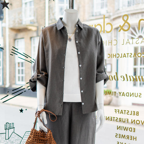 COLLEN & CLARE Linen Long Sleeve Shirt in Fir Green
