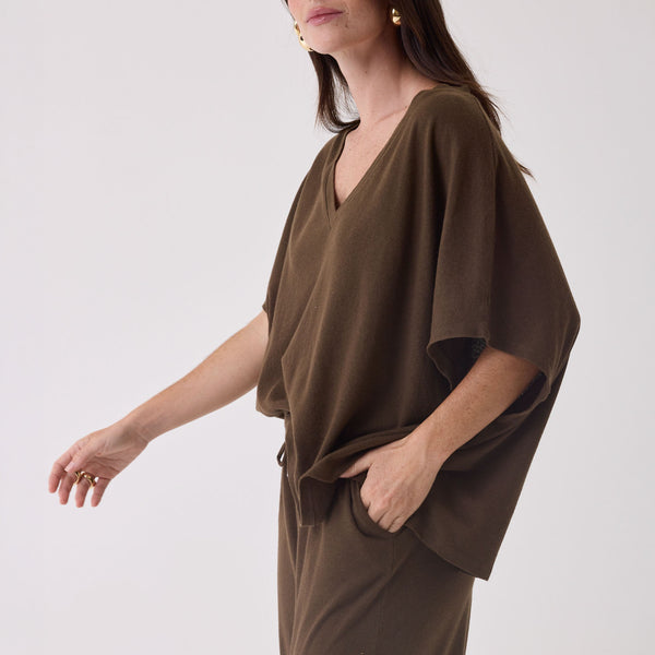 MAJESTIC FILATURES V Neck Short Sleeve Top  in Tonka