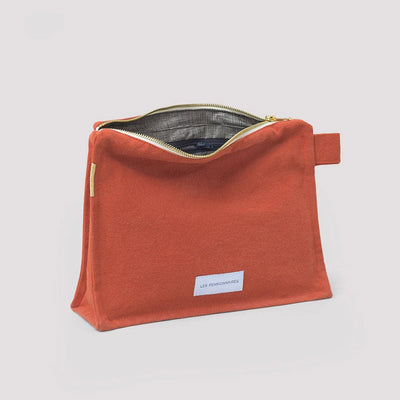 LES PENSIONNAIRES Organic Cotton Toiletry Bag in Flaming Orange
