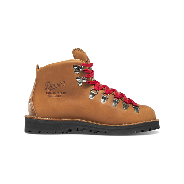 DANNER Mountain Light Boots in Cascade Clovis