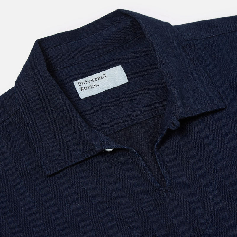 UNIVERSAL WORKS Smock Overshirt in Herringbone Indigo