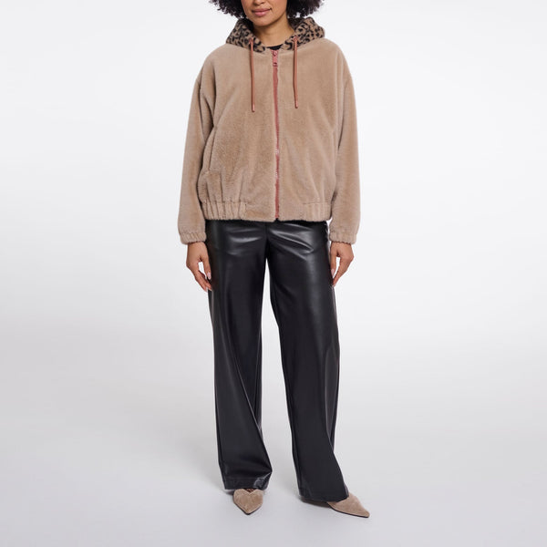 RINO & PELLE Ori Jacket with Zipper and Hood in Oat