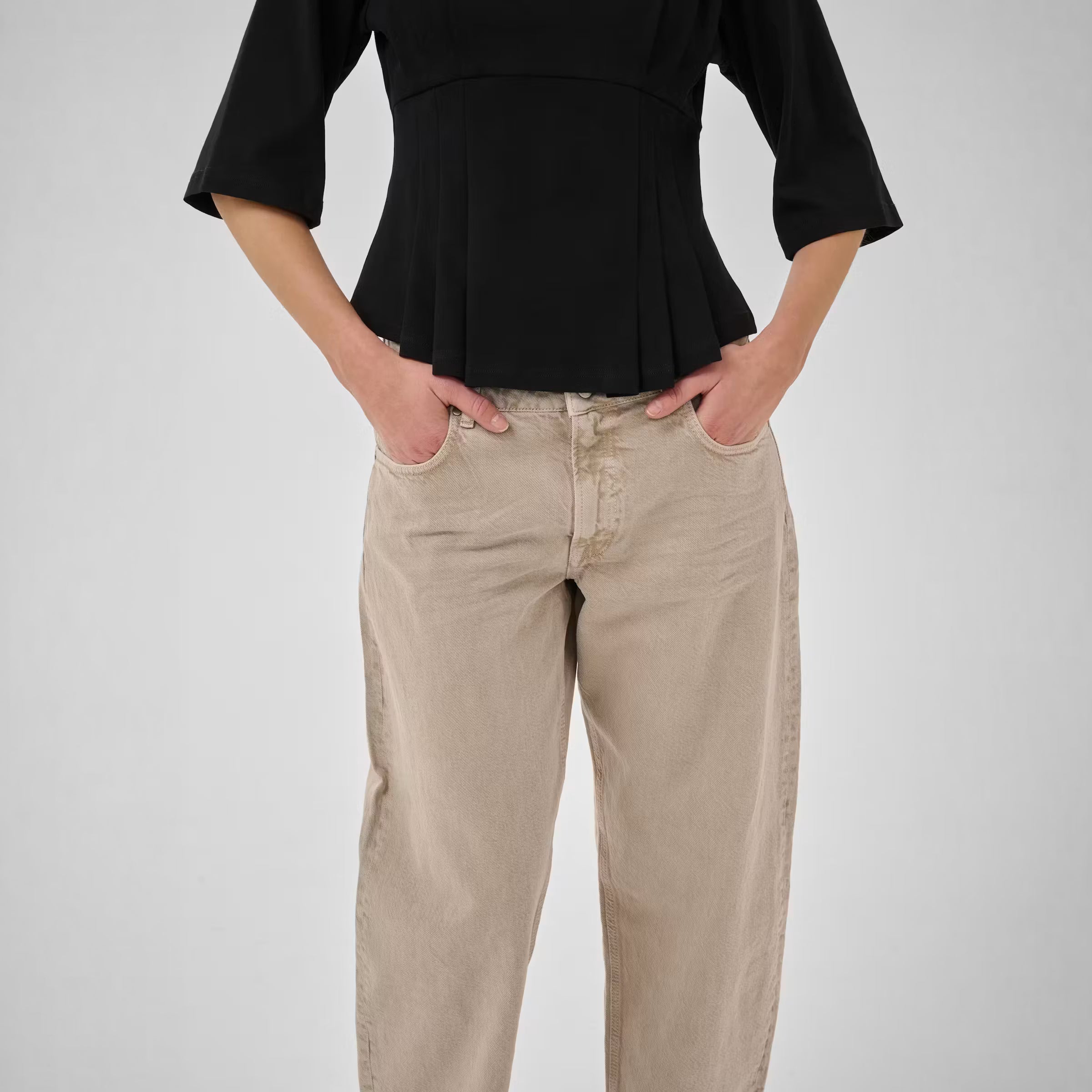 MY ESSENTIAL WARDROBE MWBaloo 175 High Barrel Leg Jeans in Silver Sage