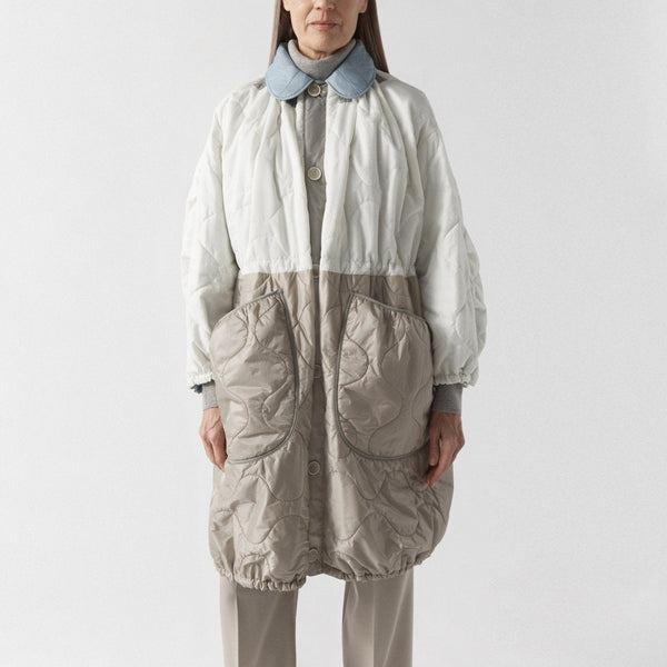 MARFA STANCE Parachute Quilted Parka in Glacier Blue /White/Dove Grey