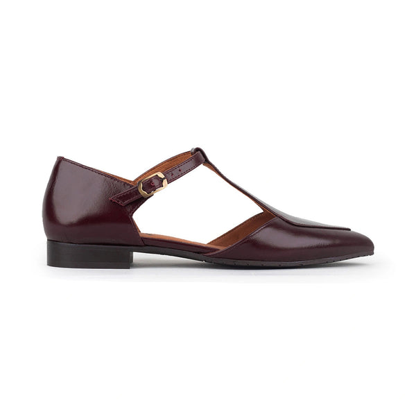 ESSKA Harmony Pointed T-Bar Flat Shoes in Bordeaux