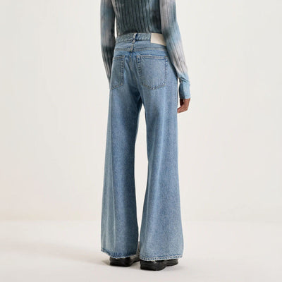 BELLEROSE Kansas Straight Leg Jeans in Used Light Blue