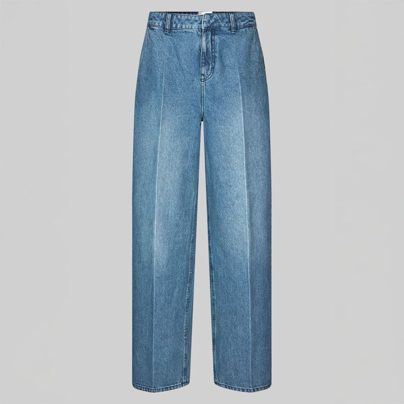 SECOND FEMALE Everly Denim Jeans in Blue Denim