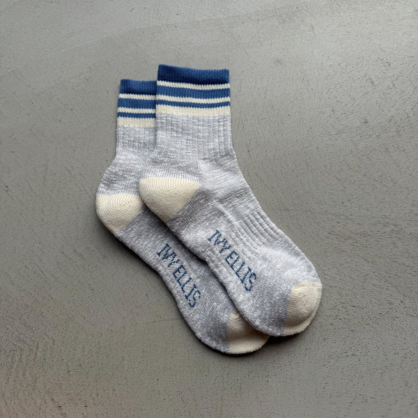 IVY ELLIS Womens Highland Coastline Socks in Sandside