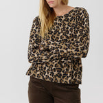 ARTLOVE Tonia L/S Leopard Print T Shirt in Brown
