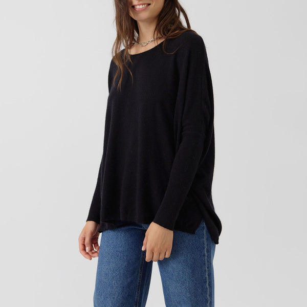 ARTLOVE Gina Jumper in Black