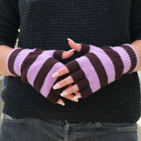 QUINTON & CHADWICK Stripe Fingerless Gloves in Lilac/Chocolate