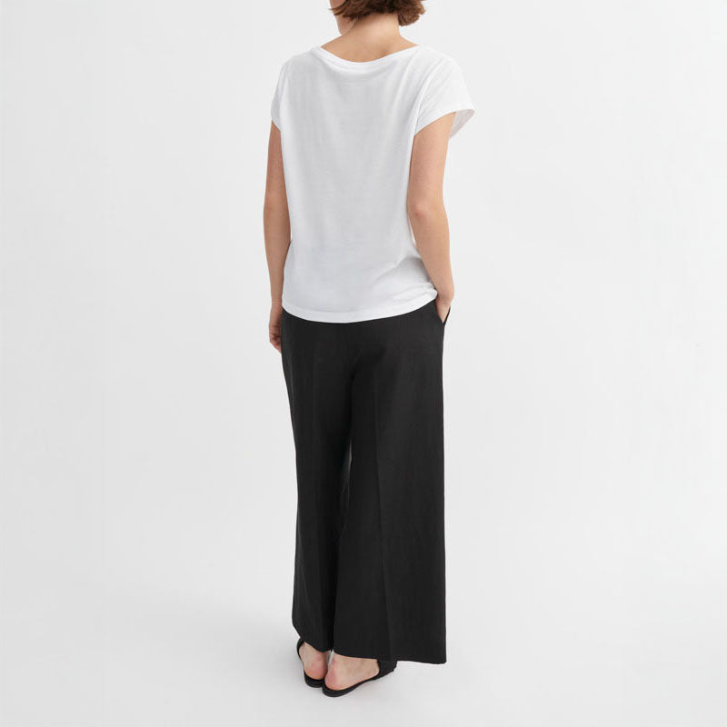 SKALL Andy Wide Neck Tee in Optic White