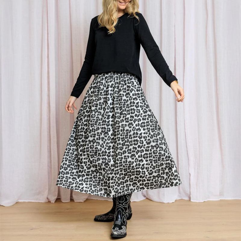 BLACK COLOUR Abbie Skirt in Light Grey Leopard