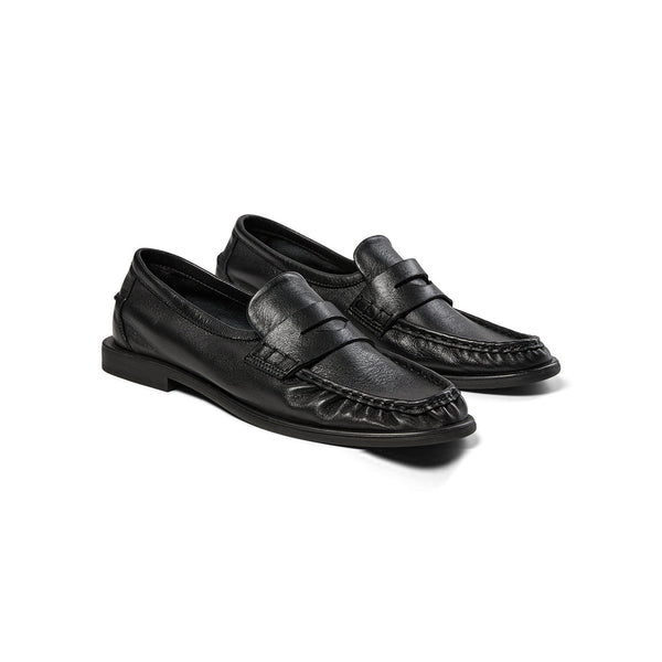 PAVEMENT PAElmira Loafers in Black