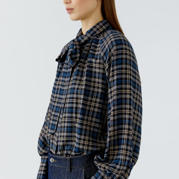 OUI Long Check Tie Neck Blouse in Dark Blue/Camel