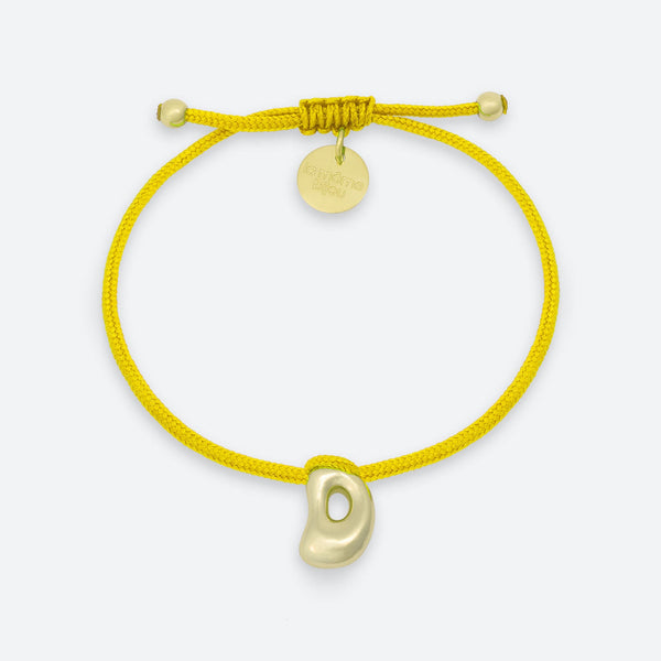 LA MOME BIJOU Joy Letter Bracelet in Yellow