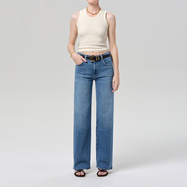 CITIZENS OF HUMANITY Annina Straight Leg 33 Inch Jeans in Stella