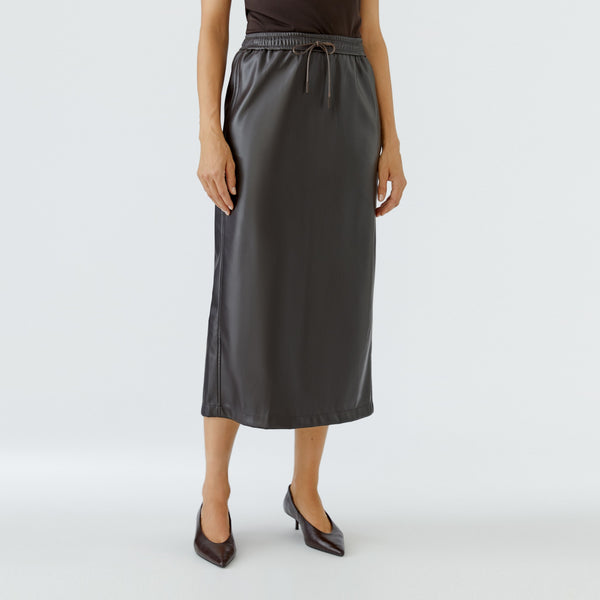 OUI Drawstring Leather Look Midi Skirt in Chocolate Torte