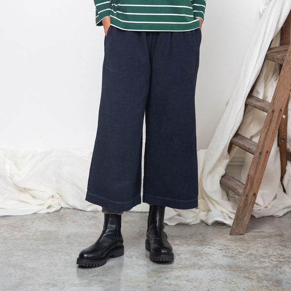 BEAUMONT ORGANIC Evora Organic Cotton Corduroy Trousers in Night Sky Navy