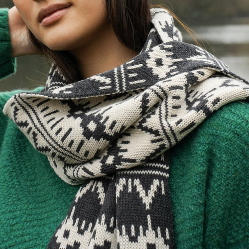 BEAUMONT ORGANIC Janie-Sue Organic Cotton Knitted Scarf in Ecru Marl