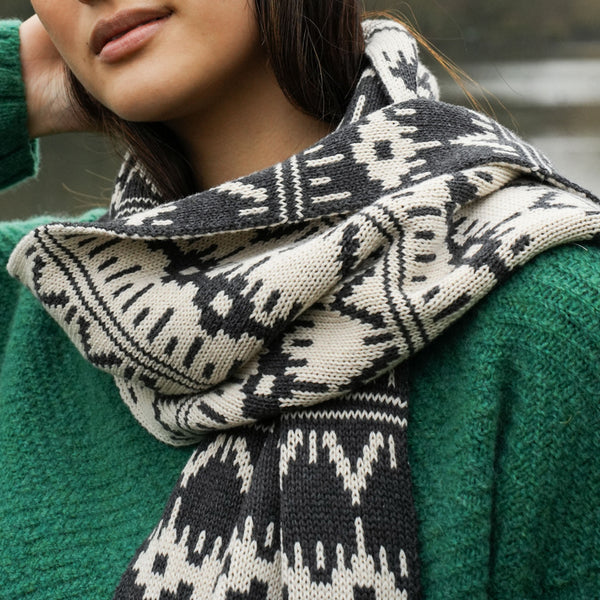 BEAUMONT ORGANIC Janie-Sue Organic Cotton Knitted Scarf in Ecru Marl