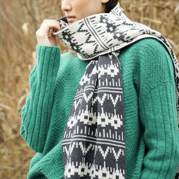 BEAUMONT ORGANIC Janie-Sue Organic Cotton Knitted Scarf in Ecru Marl