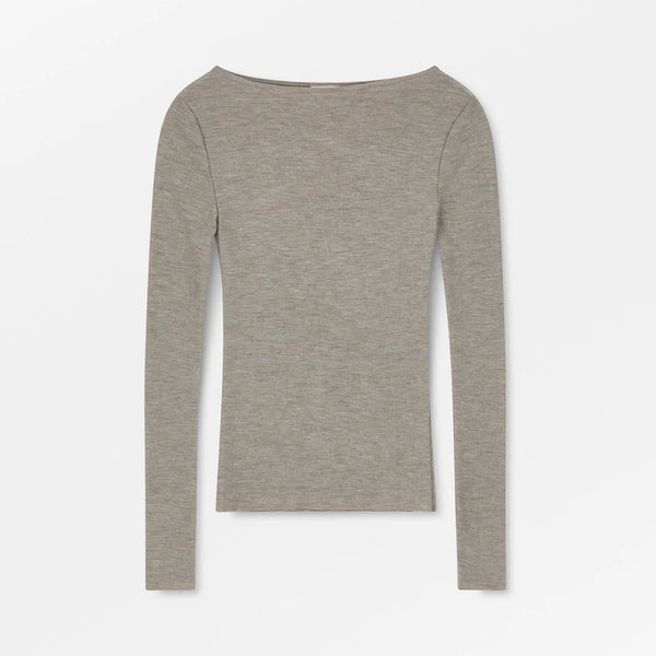 SKALL Amy Wide Neck Blouse in Brown