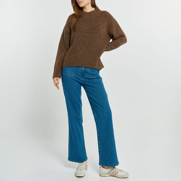 BETTY BASICS Lola High Neck Jumper in Chocolate