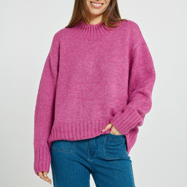 BETTY BASICS Lola High Neck Jumper in Mulberry