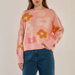 BETTY BASICS Leonie Jacquard Flowers Jumper in Pink