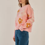 BETTY BASICS Leonie Jacquard Flowers Jumper in Pink