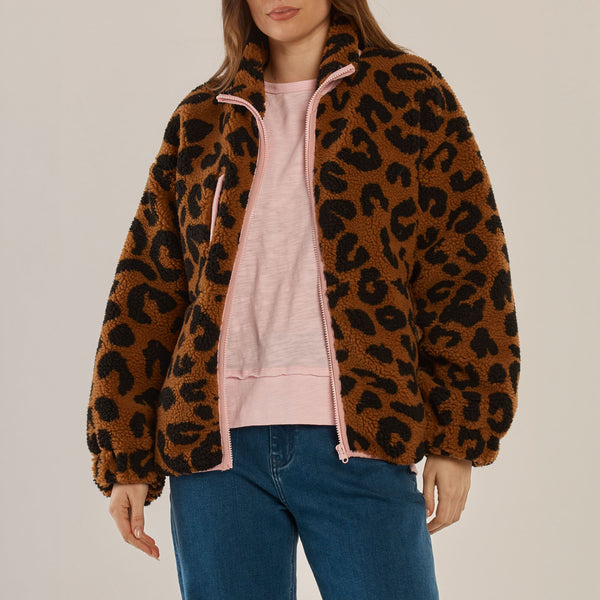 BETTY BASICS Jayne Fleece Animal Print Jacket in Animal/Pink