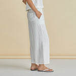 BETTY BASICS Copacabana Relax Pant in White