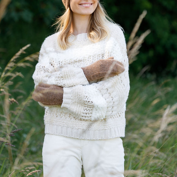 BLACK COLOUR Ginger Mittens in Camel