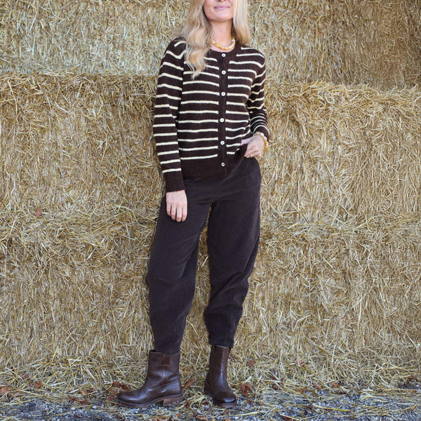 BLACK COLOUR BCMemphis Barrel Pant in Coffee