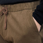 HARTFORD Joggy Cotton Moleskin Pants in Bronze
