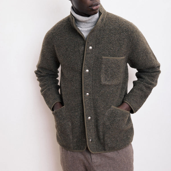 HARTFORD Jock Boiled Wool Jacket in Military Green