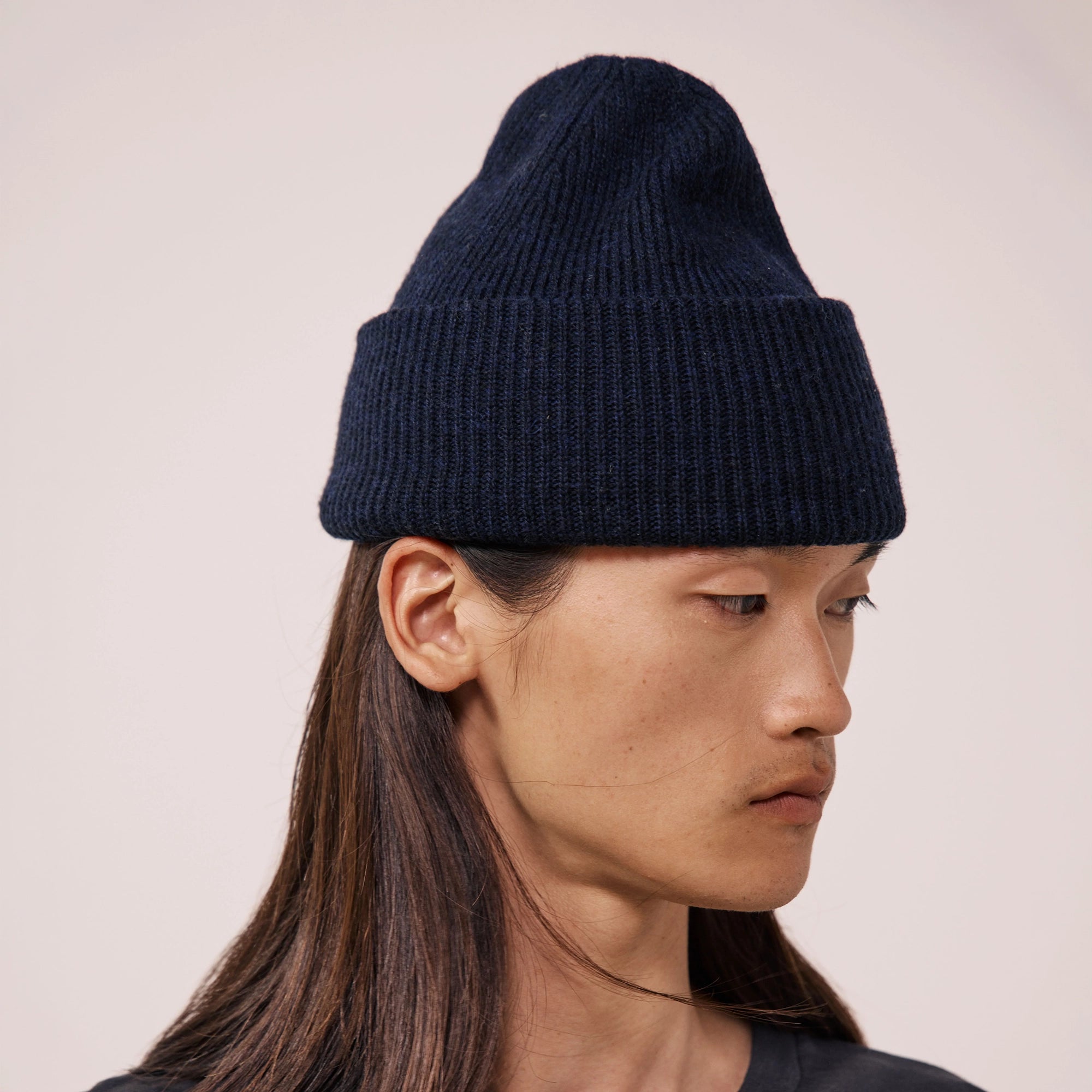 HARTFORD Seamless Wool Beanie Hat in Navy