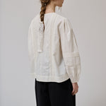 ANNE-MI Clover Long Sleeve Cotton Blouse in White Sand