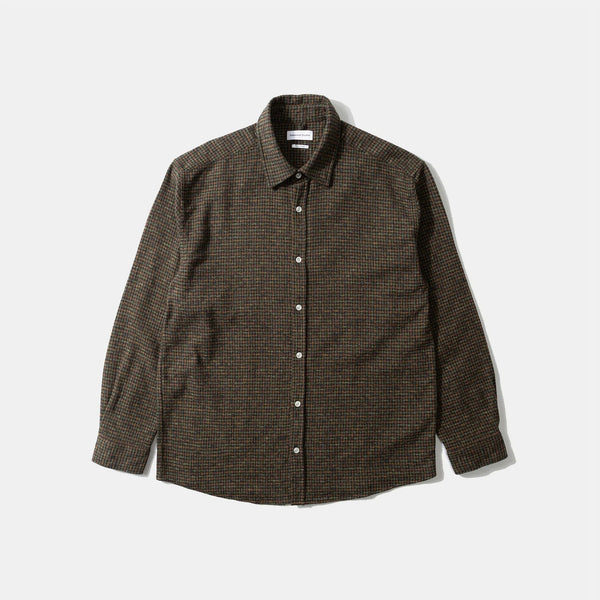 EDMMOND STUDIOS Crosswords Shirt in Plain Chocolate