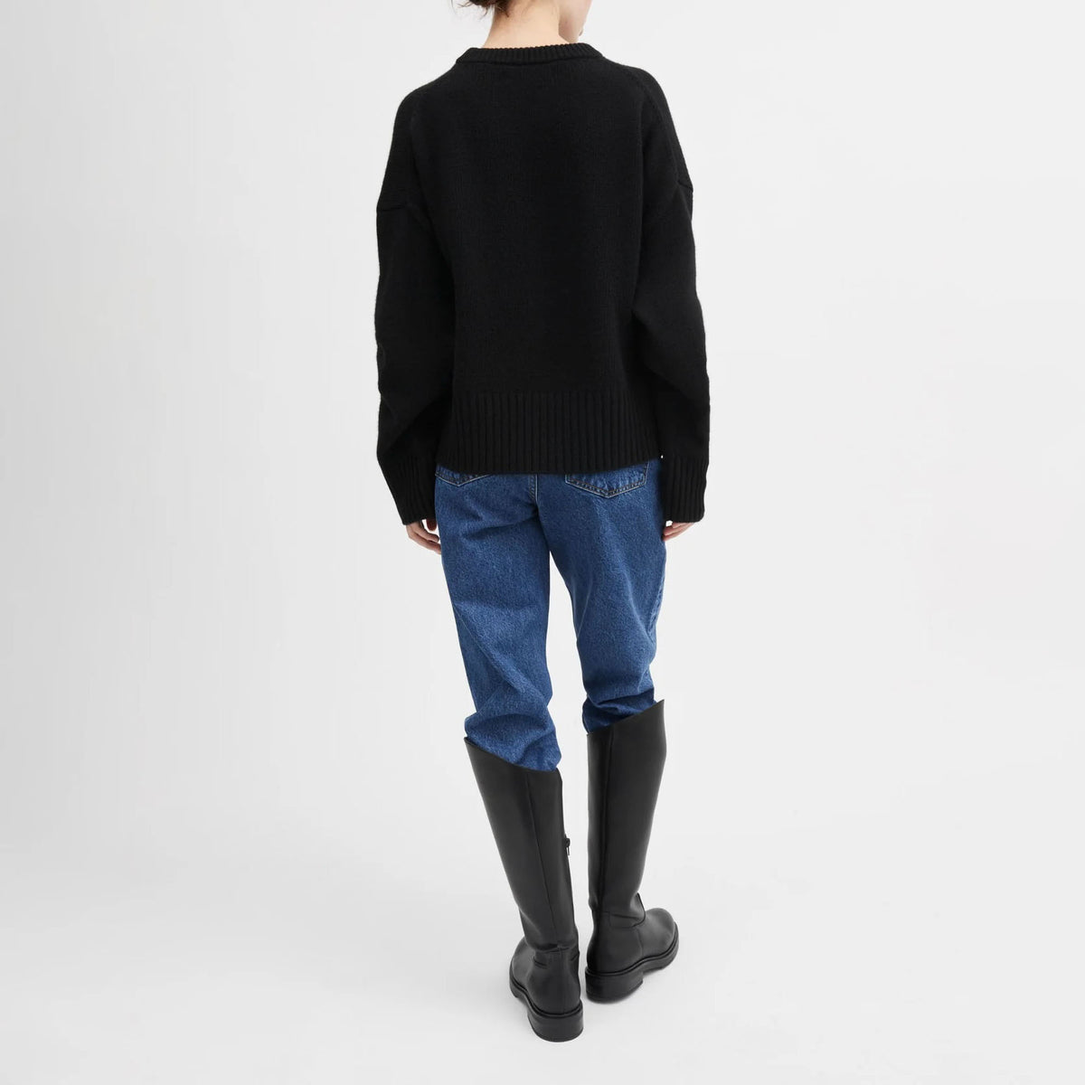 SKALL Campa Jumper in Black