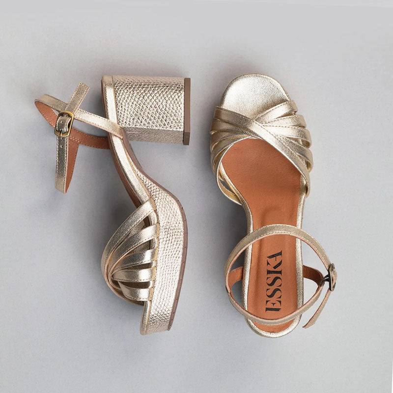 ESSKA Casey Sandals in Platinum Metallic
